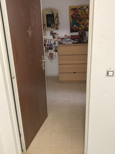 Ouverture de porte claquée à Carrières-sous-Poissy le 23 juin 2026