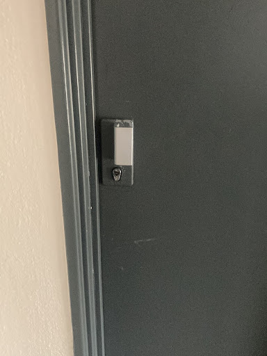 Ouverture de porte claquée à Carrières-sous-Poissy (78955) le 5 avril 2026